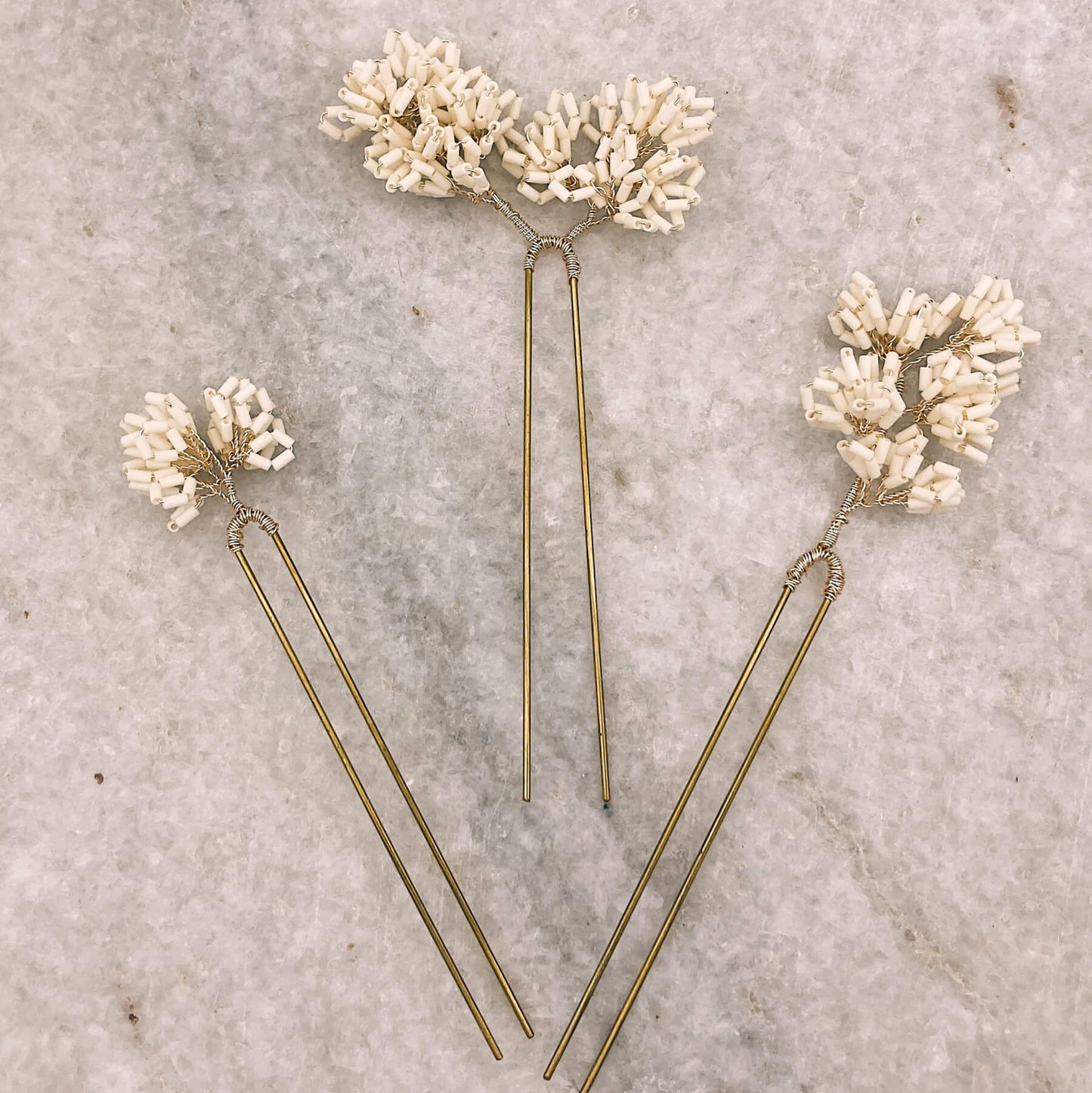 Pics à cheveux CONSTANCE — perles tubes MIYUKI ivoire — Accessoire de cheveux Mariée Couture artisanal — Les Majestés