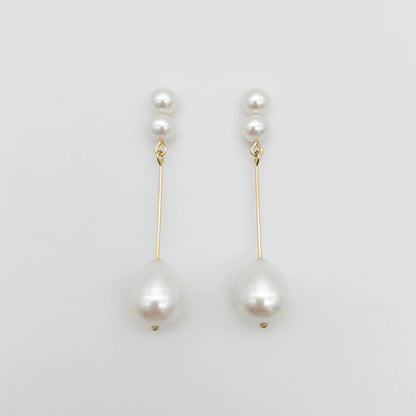 Boucles Olivia — Boucles d'oreilles perles d'eau douce et barre gold filled — Bijou mariée Couture artisanal — Les Majestés