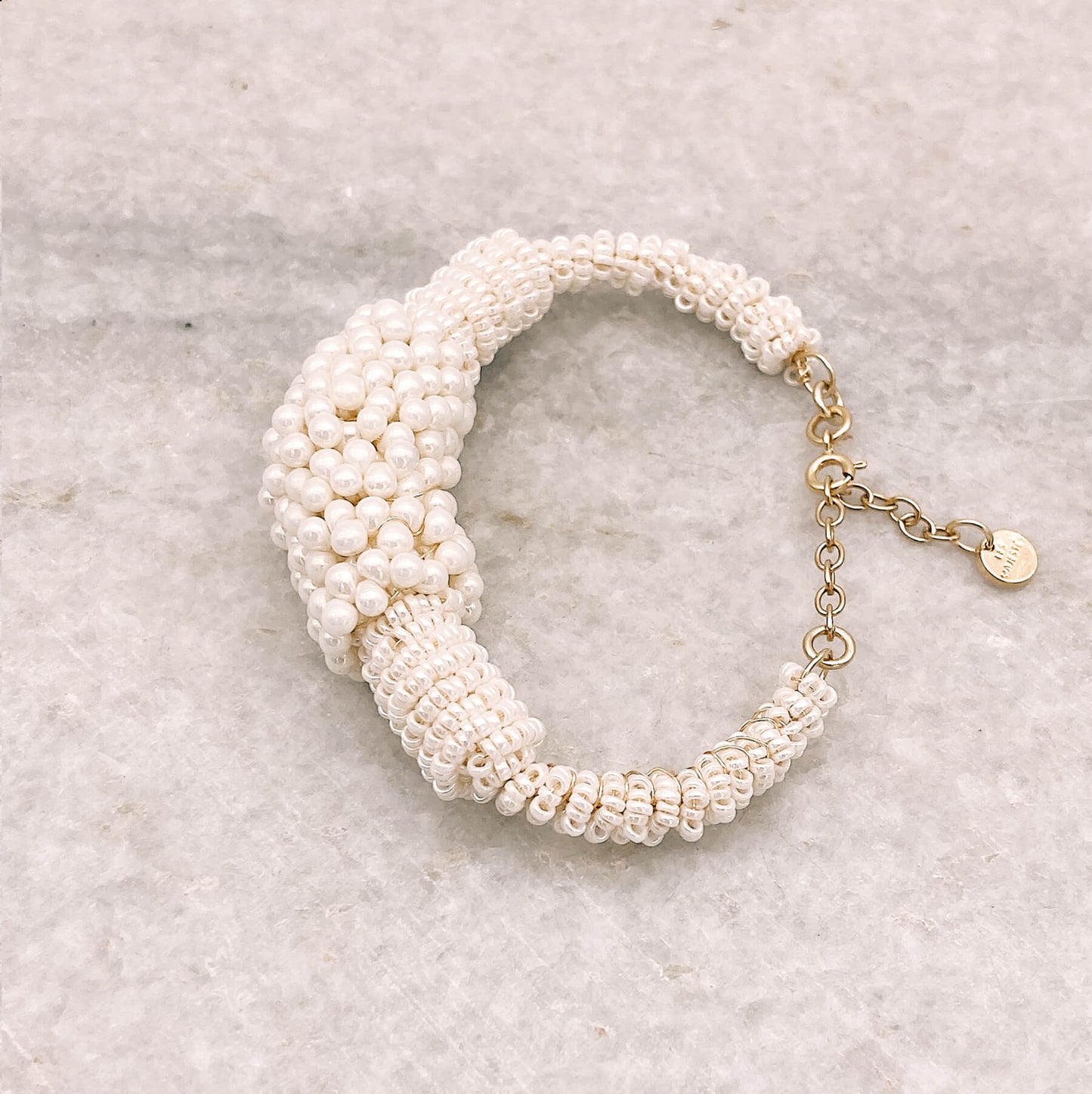 Bracelet Manon — Bracelet jonc perles ivoire— Bijou  Mariage Couture artisanal — Les Majestés