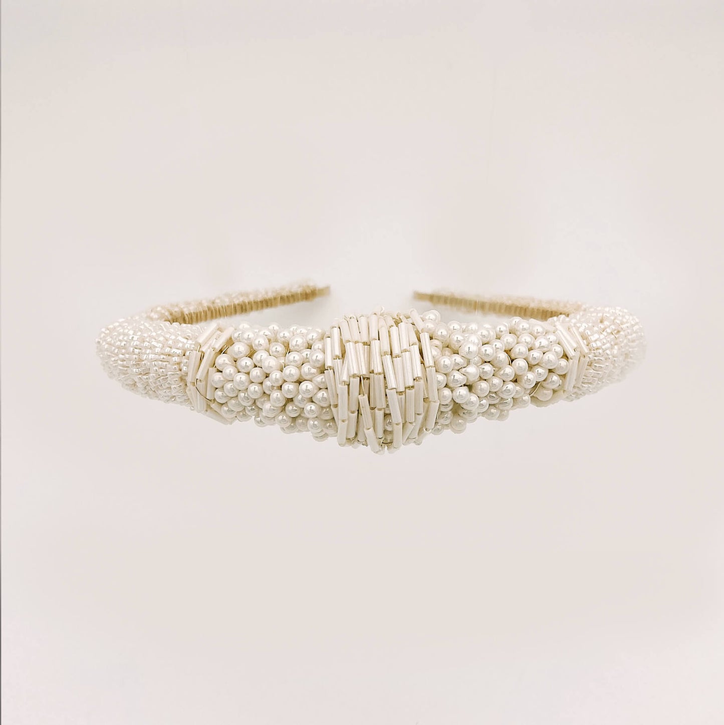 Serre-tête Manon — Serre-tête perles ivoire — Accessoire de cheveux mariée Couture artisanal — Les Majestés
